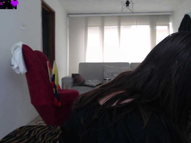 Myrnasexxx live cam on BongaCams