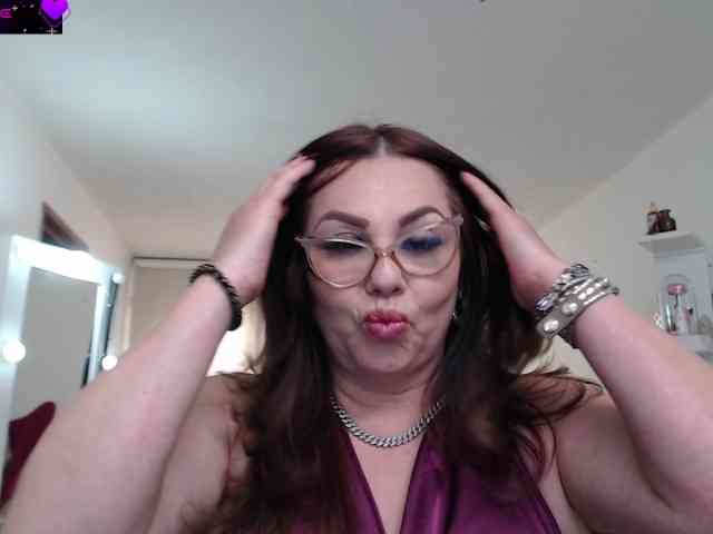 Myrnasexxx webcam