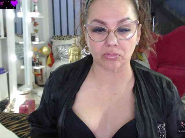 Myrnasexxx webcam