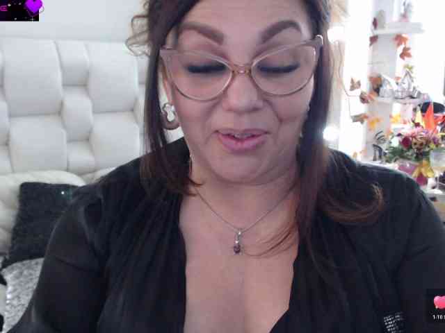 Myrnasexxx webcam
