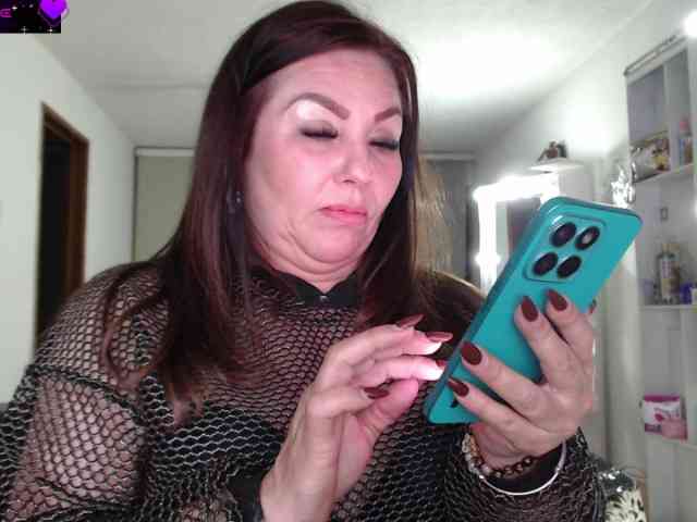 Myrnasexxx webcam