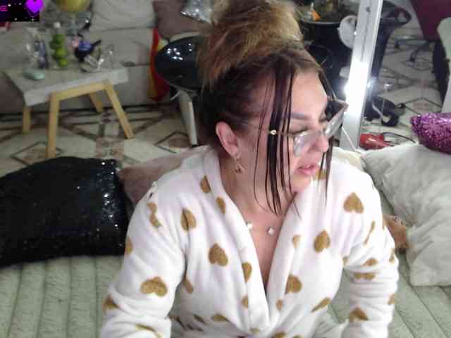 Myrnasexxx webcam