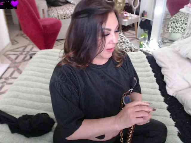 Myrnasexxx webcam