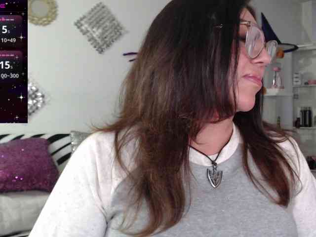 Myrnasexxx webcam