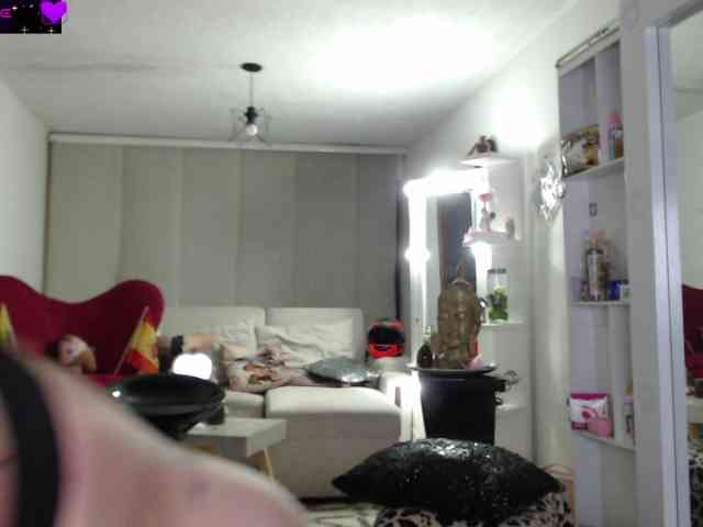 Myrnasexxx webcam