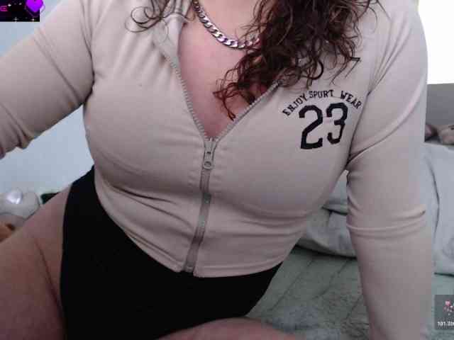 Myrnasexxx webcam