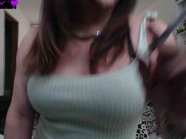 Myrnasexxx webcam