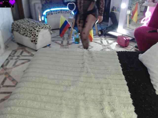 Myrnasexxx webcam