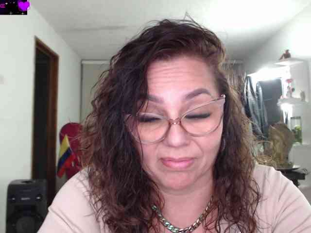 Myrnasexxx webcam
