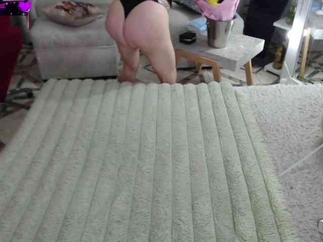 Myrnasexxx webcam
