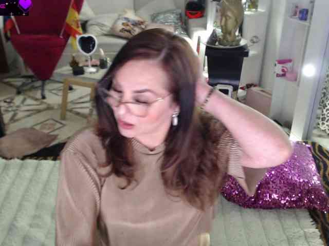Myrnasexxx webcam