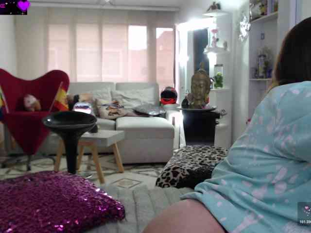 Myrnasexxx webcam