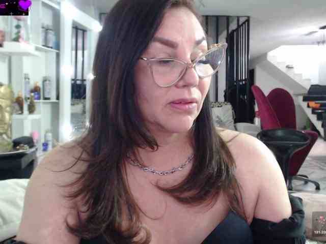 Myrnasexxx webcam