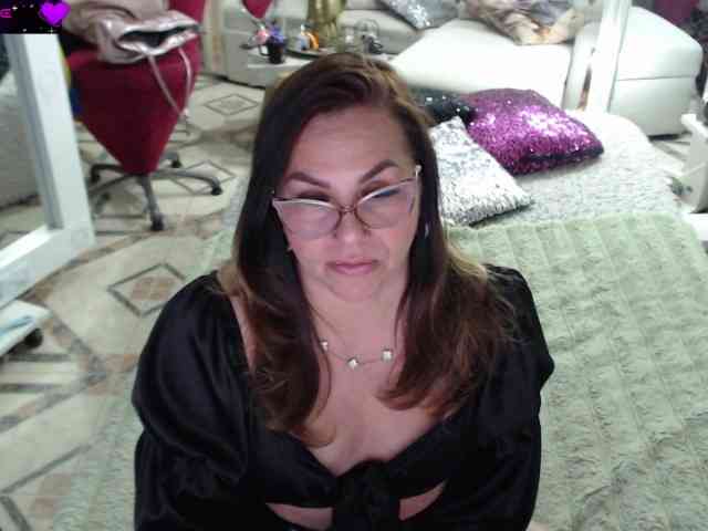 Myrnasexxx Live Webcam on BongaCams