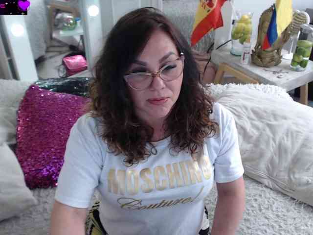 Myrnasexxx webcam