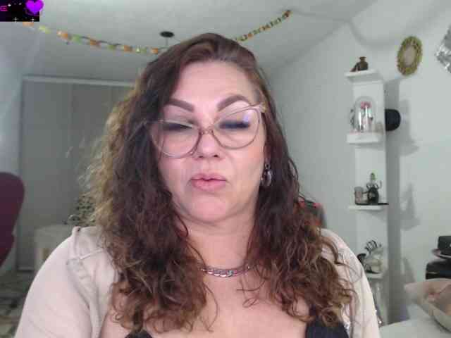 Myrnasexxx webcam
