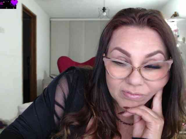 Myrnasexxx webcam