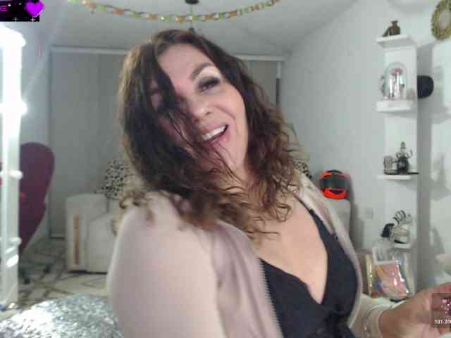 Myrnasexxx webcam