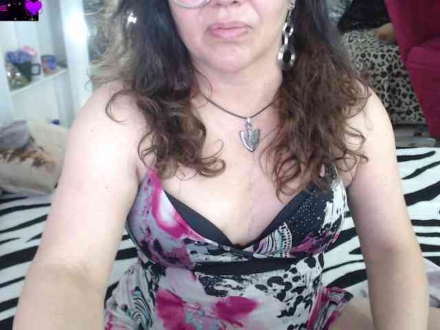 Myrnasexxx webcam