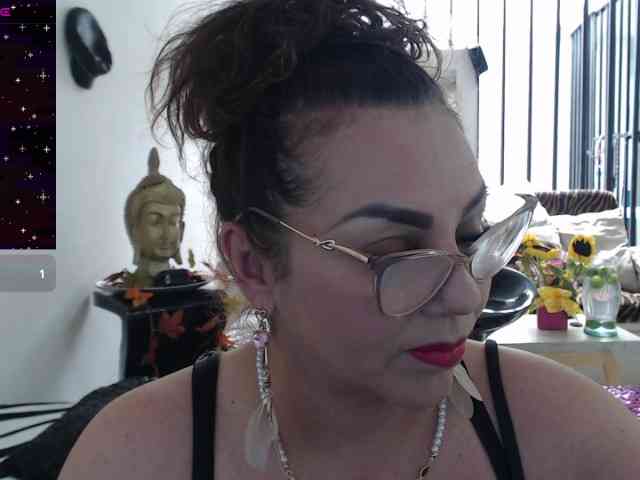 Myrnasexxx webcam