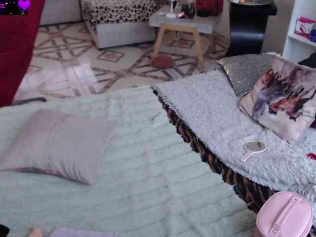 Myrnasexxx webcam