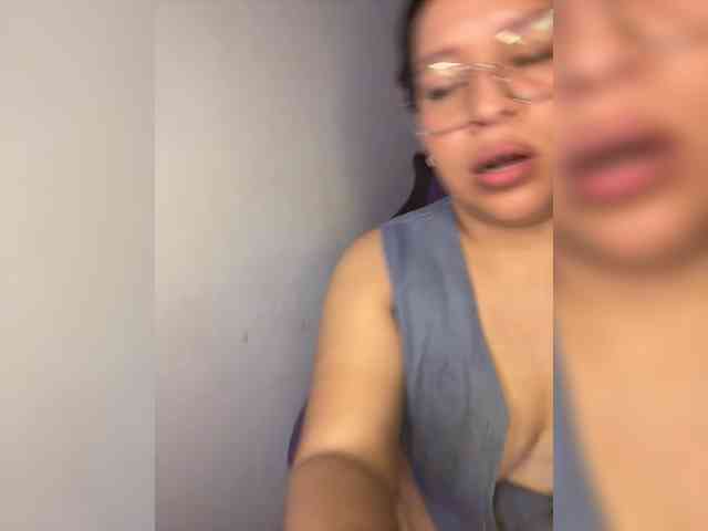 cocoblwe93 webcam