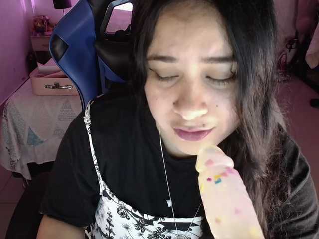 LauraHo