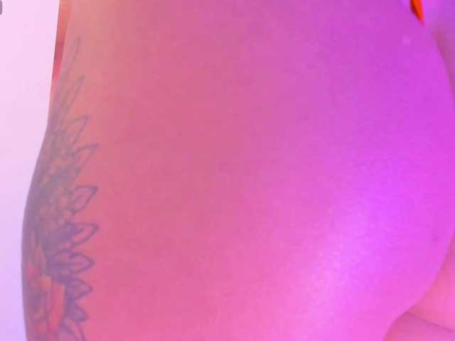 MariamRivera live cam on BongaCams