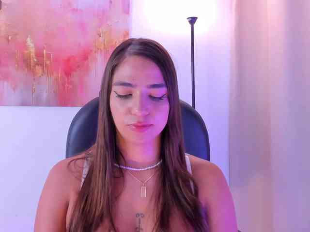 MariamRivera webcam