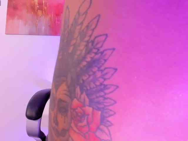 MariamRivera webcam