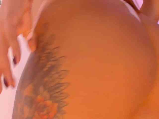 MariamRivera webcam
