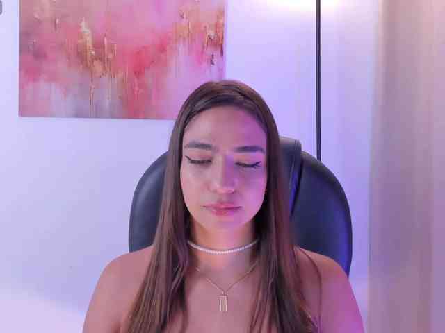 MariamRivera webcam