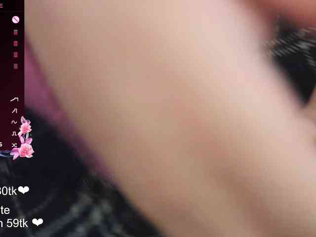StellaFlurry webcam