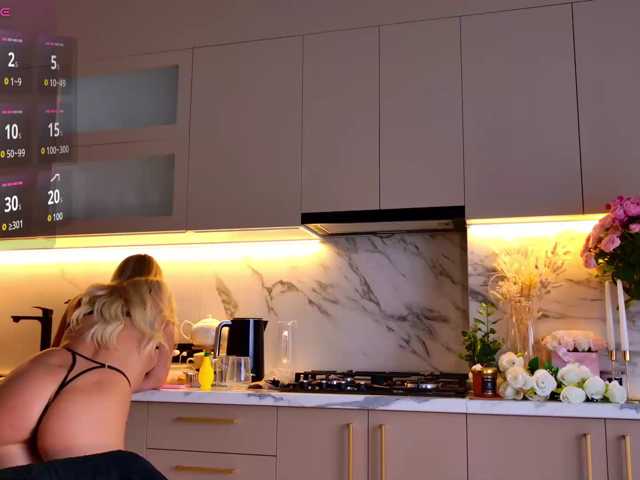 Nessy_Deville