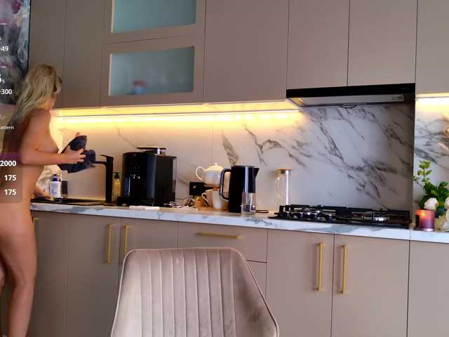 SEXPARAA live cam on BongaCams