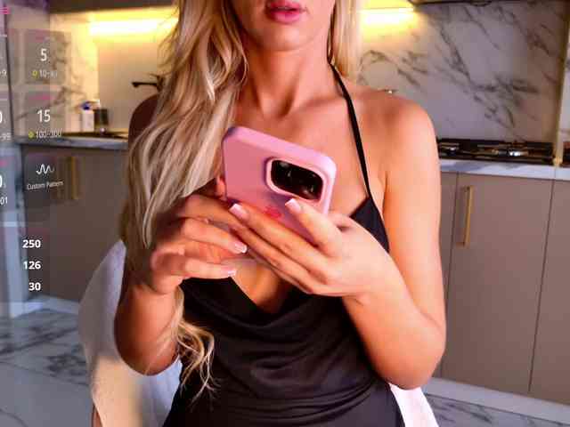 NESSA_DEVIL webcam