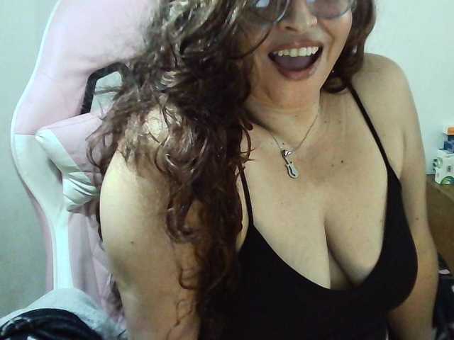 Zusansdoll78 live cam on BongaCams
