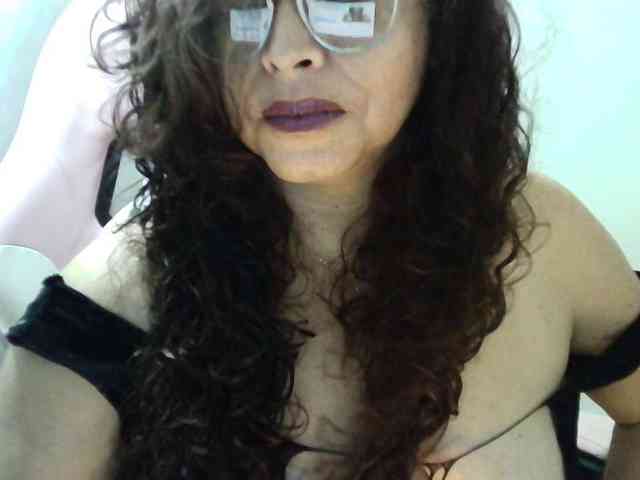 Zusansdoll78 webcam