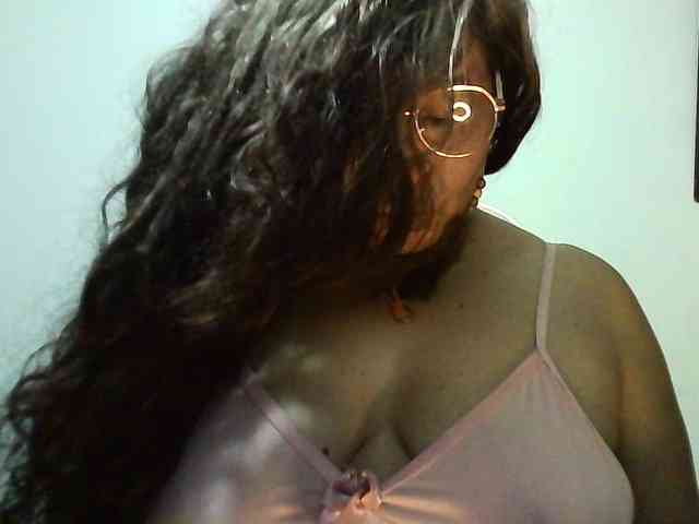 Zusansdoll78 webcam