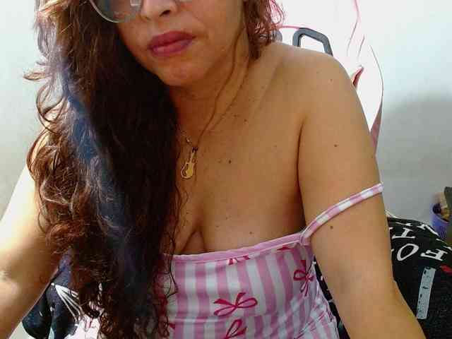 Zusansdoll78 webcam