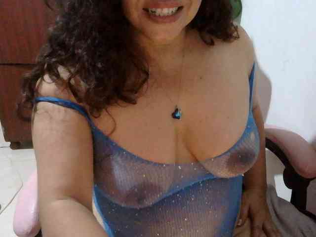 Zusansdoll78 webcam