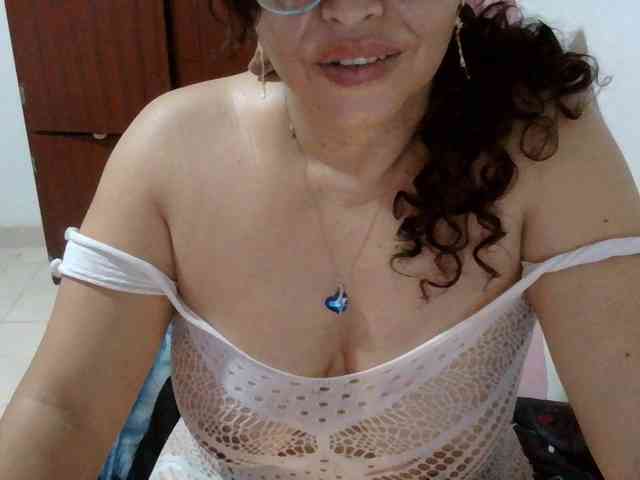 Zusansdoll78 webcam