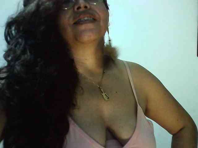 Zusansdoll78 webcam