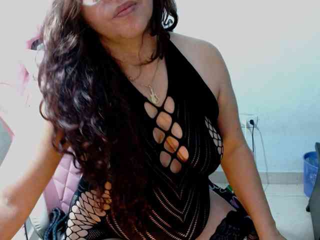 Zusansdoll78 webcam