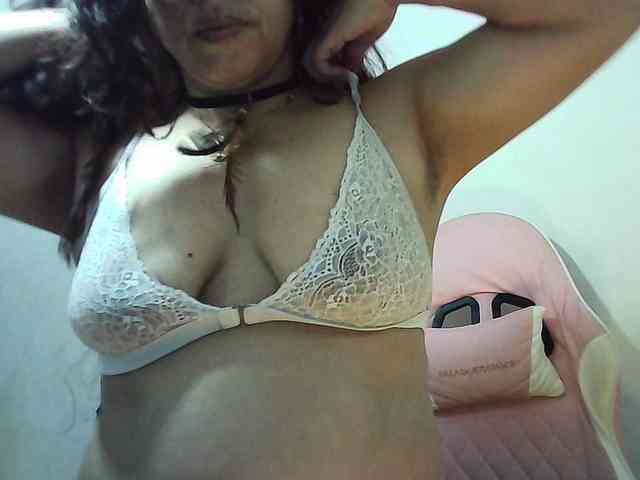 Zusansdoll78 webcam