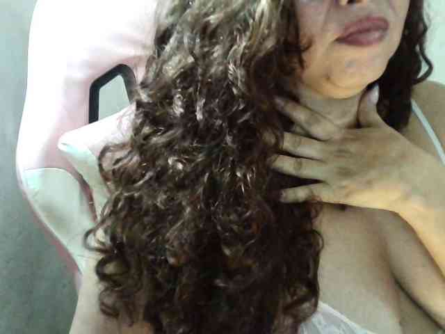Zusansdoll78 webcam