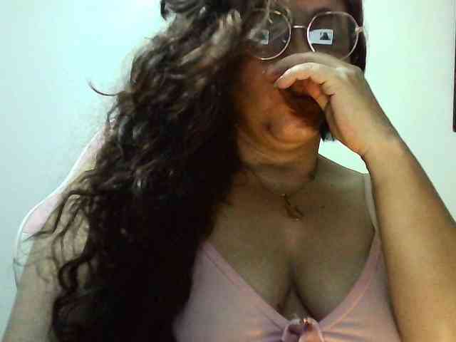 Zusansdoll78 webcam