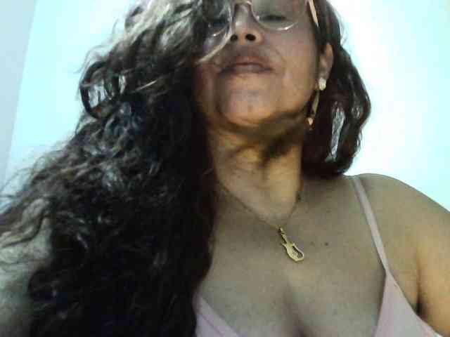 Zusansdoll78 webcam