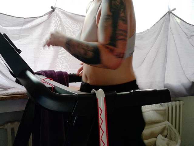Wetgerman2 live cam on BongaCams