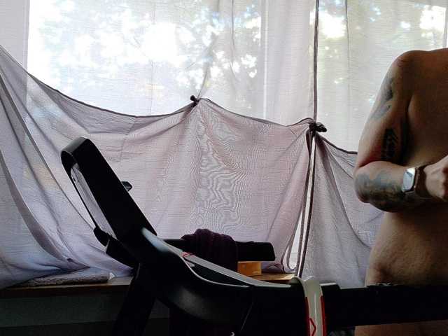 Wetgerman2 live cam on BongaCams